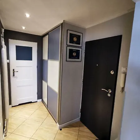 Sky - Lagiewniki アパート *